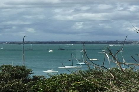 Photo of property in 39 Princes Street, Northcote Point, Auckland, 0627