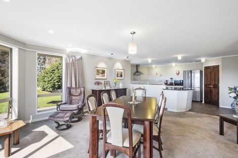Photo of property in 19 Fairmile Drive, Kinmont Park, Mosgiel, 9024