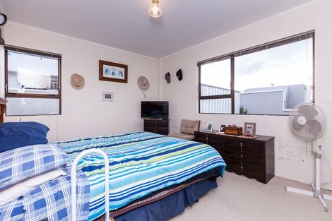 Photo of property in 26a Breakwater Road, Moturoa, New Plymouth, 4310