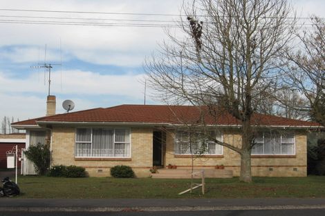 Photo of property in 11 Verel Street, Fairfield, Hamilton, 3214