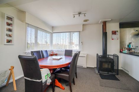 Photo of property in 64 Edinburgh Crescent, Waikiwi, Invercargill, 9810