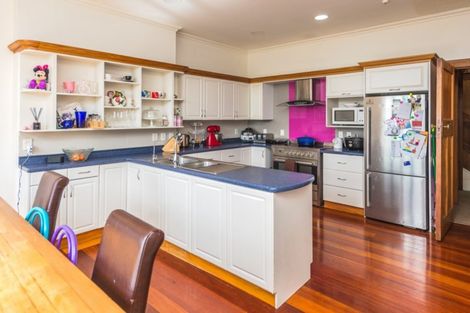 Photo of property in 250 Wicksteed Street, Whanganui, 4500