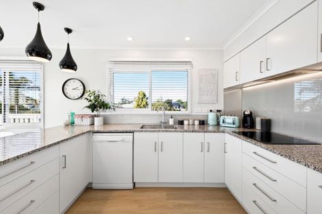 Photo of property in 66 Fishermans Drive, Coastlands, Whakatane, 3120