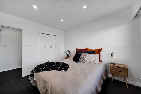 Photo of property in 76b Eliot Street, New Plymouth, 4310