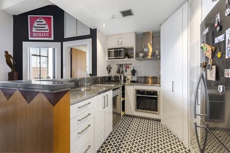 Photo of property in Dominion Apartments, 7/80 Victoria Street, Wellington Central, Wellington, 6011