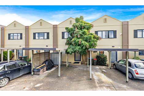 Photo of property in 5s Dryden Place, Mount Wellington, Auckland, 1051