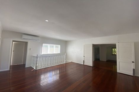 Photo of property in 38 Comins Crescent, Mission Bay, Auckland, 1071