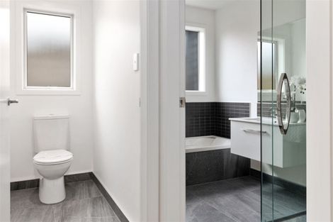 Photo of property in 73 Bert Wall Drive, Omokoroa, 3114