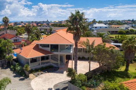 Photo of property in 21 Belle-mer Place, Gulf Harbour, Whangaparaoa, 0930