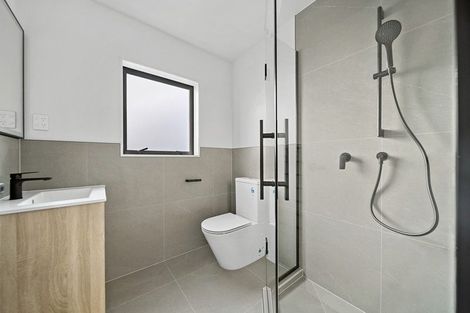 Photo of property in 6/17 Sunnyfield Crescent, Glenfield, Auckland, 0629