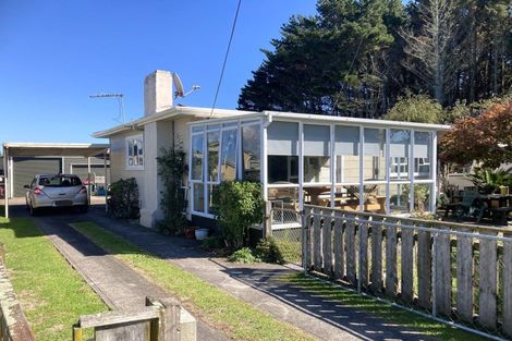 Photo of property in 81 Seymour Street, Waitara, 4320