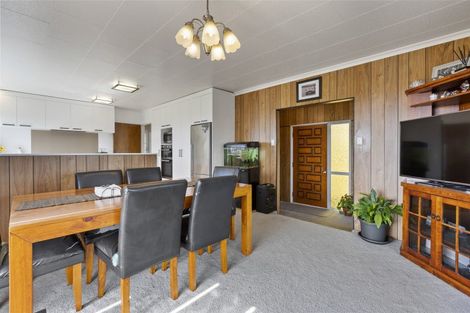 Photo of property in 41 Discovery Place, Marfell, New Plymouth, 4310