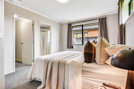 Photo of property in 8 Miers Glade, Rototuna North, Hamilton, 3210