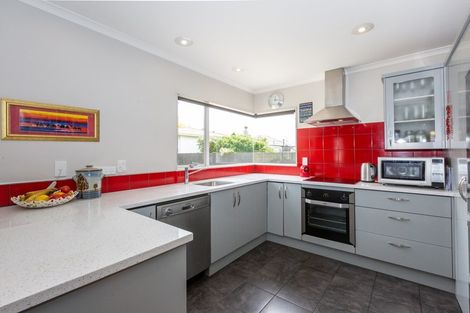 Photo of property in 87a Avondale Road, Greenmeadows, Napier, 4112