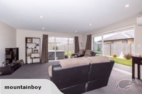 Photo of property in 11 Brockelbank Drive, Kaiapoi, 7630