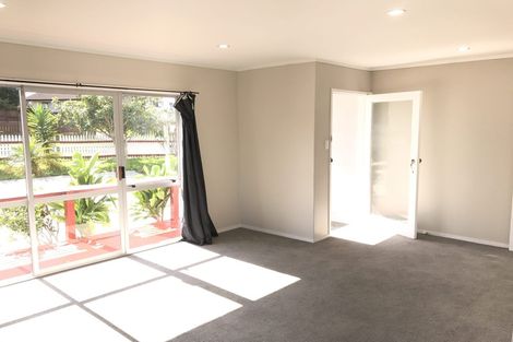 Photo of property in 7 Secretariat Place, Randwick Park, Auckland, 2105
