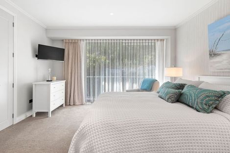 Photo of property in Quay Apartments Tower 2, 208/283 Wakefield Quay, Stepneyville, Nelson, 7010