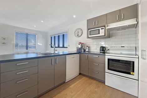 Photo of property in 14 Fraser Crescent, Twizel, 7901