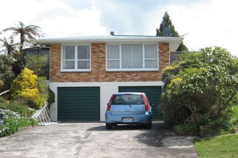 Photo of property in 11 Tirita Street, Kawaha Point, Rotorua, 3010