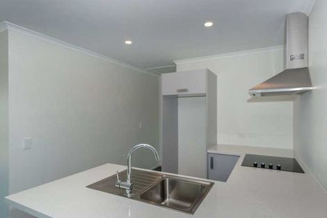 Photo of property in 1/25 Jones Crescent, Melville, Hamilton, 3206