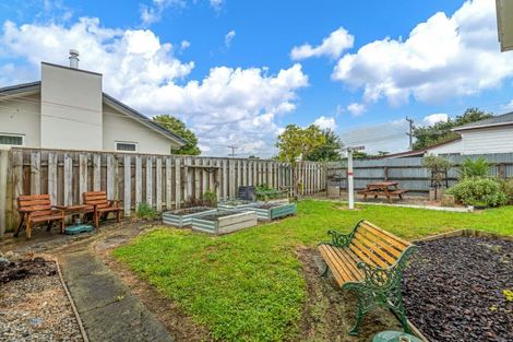 Photo of property in 15 Dawson Street, Pahiatua, 4910