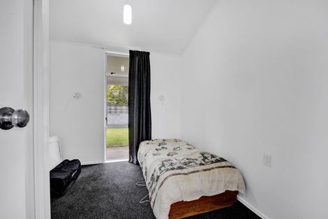 Photo of property in 6 Climie Crescent, Hawera, 4610