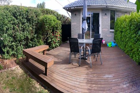 Photo of property in 8 Keighleys Road, Bromley, Christchurch, 8062