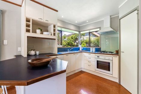 Photo of property in 18 Kiwi Avenue, Maunu, Whangarei, 0110