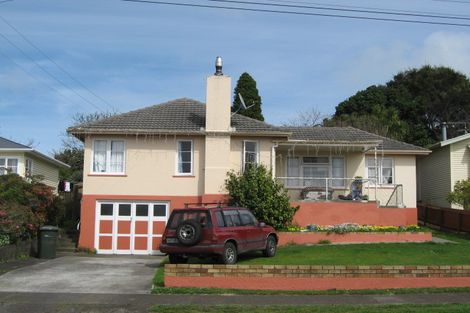 Photo of property in 59 Mould Street, Waitara, 4320