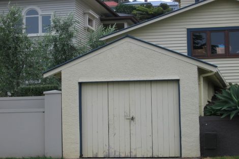 Photo of property in 1 Sadgrove Terrace, Mount Albert, Auckland, 1025