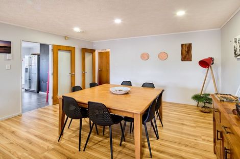 Photo of property in 12 Cullen Place, Tawa, Wellington, 5028