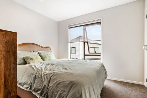 Photo of property in 25 Treloar Crescent, Hobsonville, Auckland, 0616