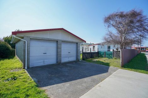 Photo of property in 99 Morton Street, Strathern, Invercargill, 9812