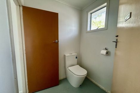 Photo of property in 41 Parrs Cross Road, Henderson, Auckland, 0612