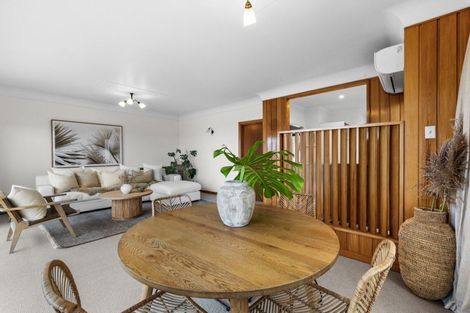 Photo of property in 10 North Terrace, Westshore, Napier, 4110