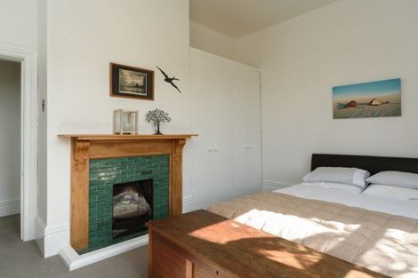 Photo of property in 40 Fairview Crescent, Kelburn, Wellington, 6012