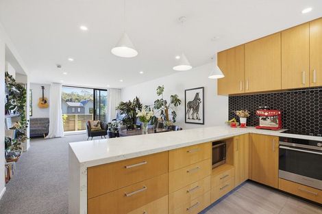 Photo of property in 19 Holystone Road, Whitby, Porirua, 5024
