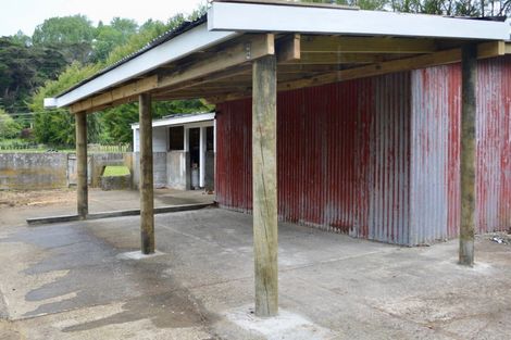 Photo of property in 136 Pohangina Valley Road East, Ashhurst, 4884