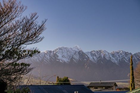 Photo of property in 180 Fernhill Road, Fernhill, Queenstown, 9300