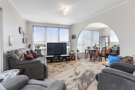 Photo of property in 16 Mcmurray Road, Hunua, Papakura, 2584