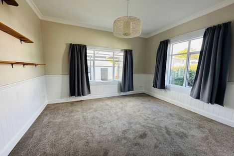 Photo of property in 2 Armstrong Street, Balclutha, 9230