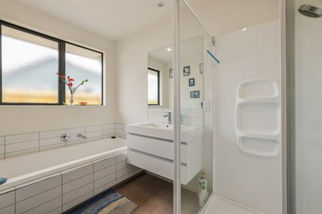 Photo of property in 2/183a Palmers Road, New Brighton, Christchurch, 8083