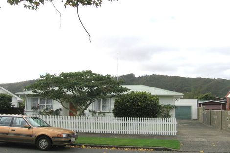 Photo of property in 26 Foster Street, Taita, Lower Hutt, 5011