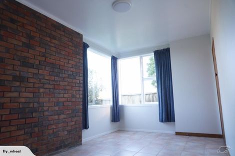 Photo of property in 109 Sylvan Avenue, Northcote, Auckland, 0627