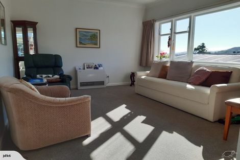 Photo of property in 5 The Drive, Tawa, Wellington, 5028