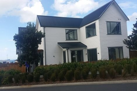 Photo of property in 47a Caldera Drive, Long Bay, Auckland, 0630