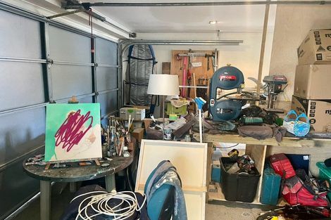 Photo of property in 121a Bruce Road, Glenfield, Auckland, 0629