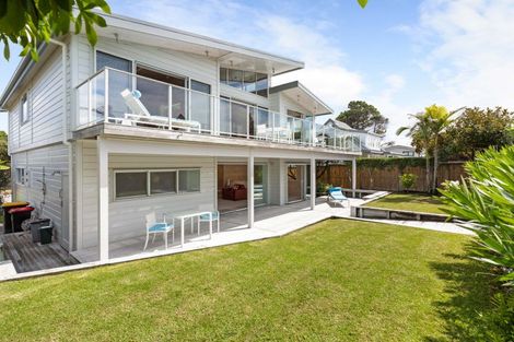 Photo of property in 28 Champion Place, Pauanui, Hikuai, 3579