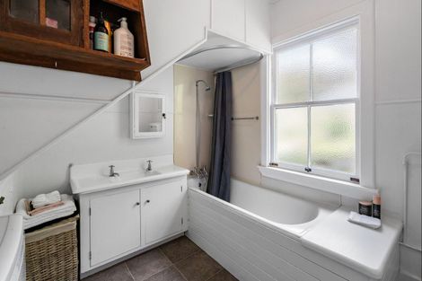 Photo of property in 8 Shadbolts Road, Pigeon Bay, Akaroa, 7583