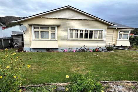 Photo of property in 49 Shiel Street, Reefton, 7830